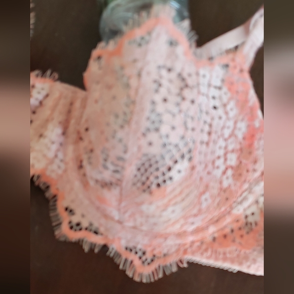 NWOT bra bundle - Picture 3 of 13